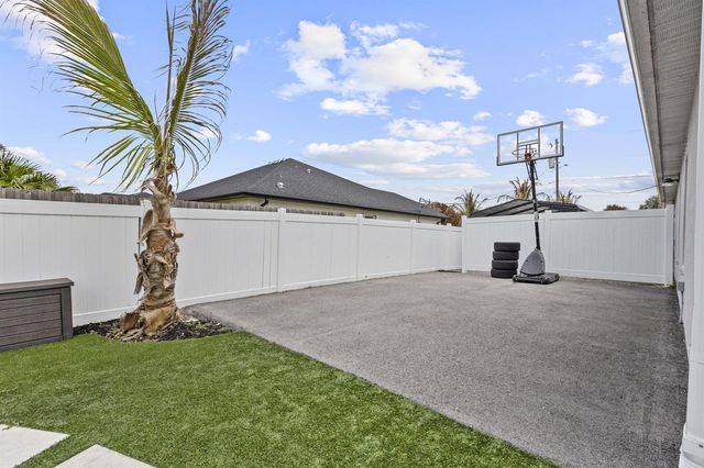 681 SW Millard Drive, Port St. Lucie, FL 34953