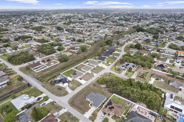 681 SW Millard Drive, Port St. Lucie, FL 34953