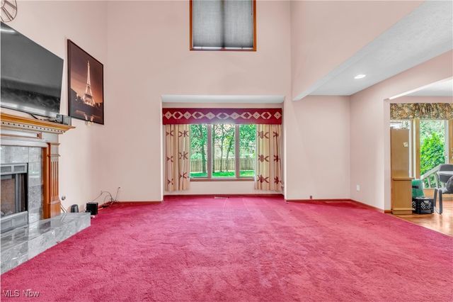 2736 Green Road, Shaker Heights, OH 44122