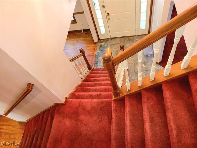 2736 Green Road, Shaker Heights, OH 44122