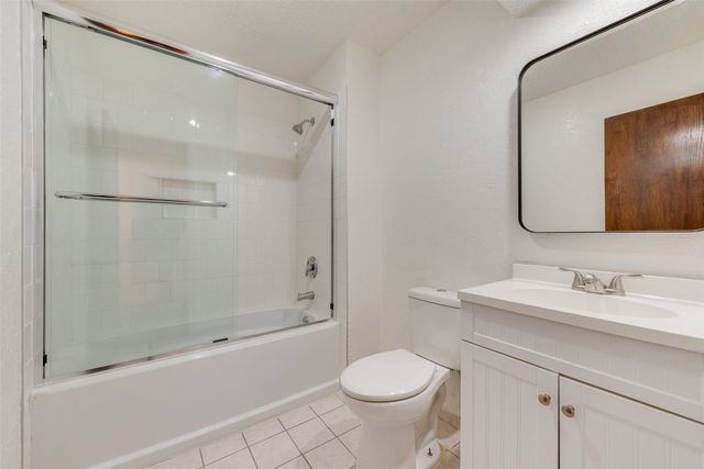 10906 Listi Drive, Dallas, TX 75238