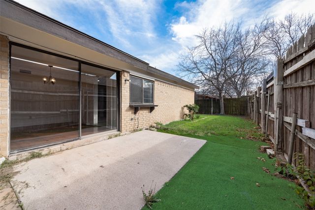 10906 Listi Drive, Dallas, TX 75238