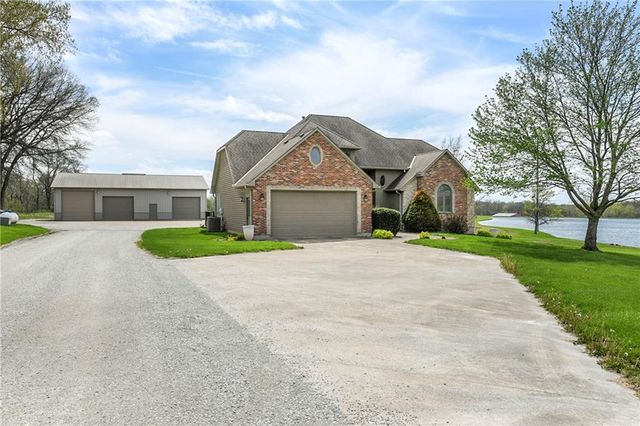 7306 Golden Belt Road, Odessa, MO 64076