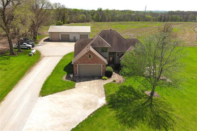 7306 Golden Belt Road, Odessa, MO 64076
