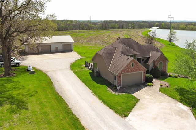 7306 Golden Belt Road, Odessa, MO 64076