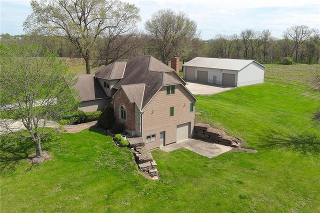 7306 Golden Belt Road, Odessa, MO 64076