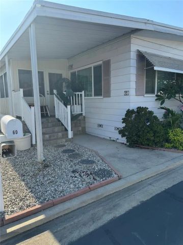 9800 Bolsa 60, Westminster, CA 92683