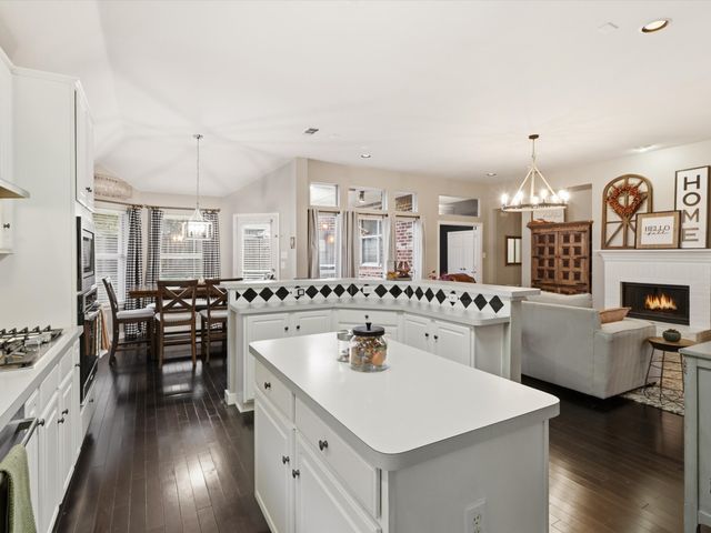 8805 Falcon View Drive, Mckinney, TX 75072