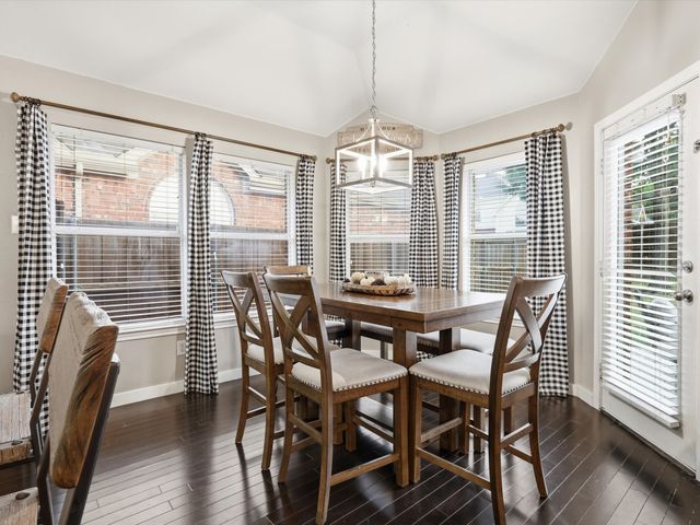 8805 Falcon View Drive, Mckinney, TX 75072