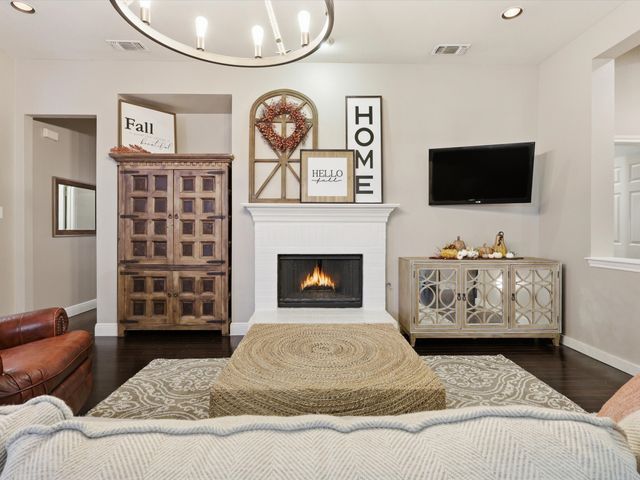 8805 Falcon View Drive, Mckinney, TX 75072