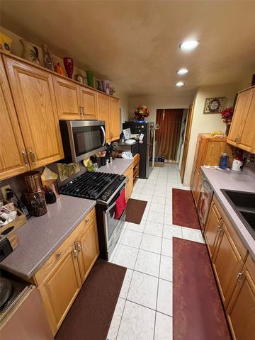2317 Glenbrook Meadows Drive, Garland, TX 75040