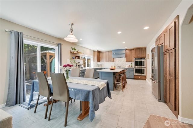 5916 121st Street SE, Snohomish, WA 98296