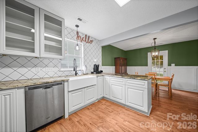 1309 Winding Branch Court, Charlotte, NC 28216