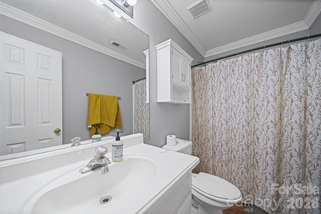1309 Winding Branch Court, Charlotte, NC 28216