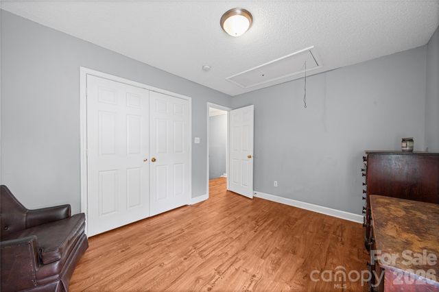 1309 Winding Branch Court, Charlotte, NC 28216