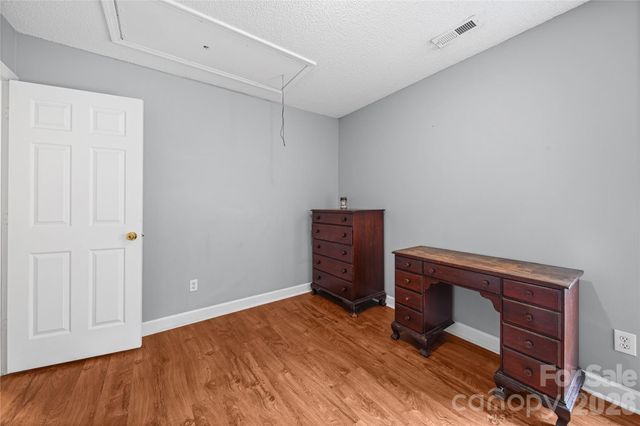 1309 Winding Branch Court, Charlotte, NC 28216