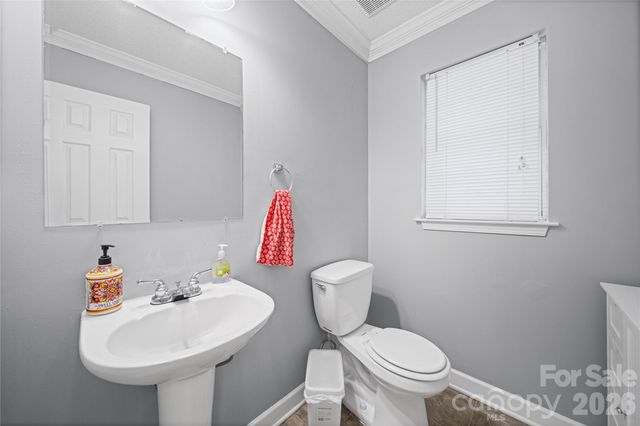 1309 Winding Branch Court, Charlotte, NC 28216