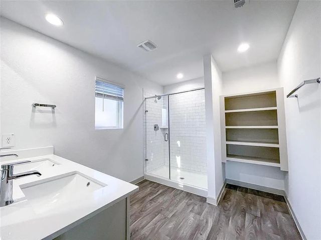 7822 Golden Rubia, Rosharon, TX 77583