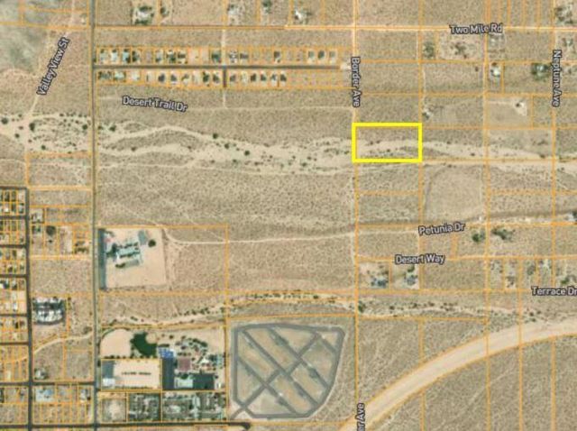 117 Border Road, Joshua Tree, CA 92252