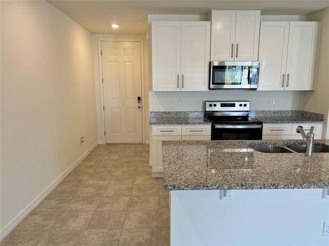 32455 LIMITLESS PLACE, Wesley Chapel, FL 33545