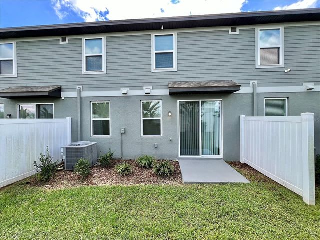 32455 LIMITLESS PLACE, Wesley Chapel, FL 33545