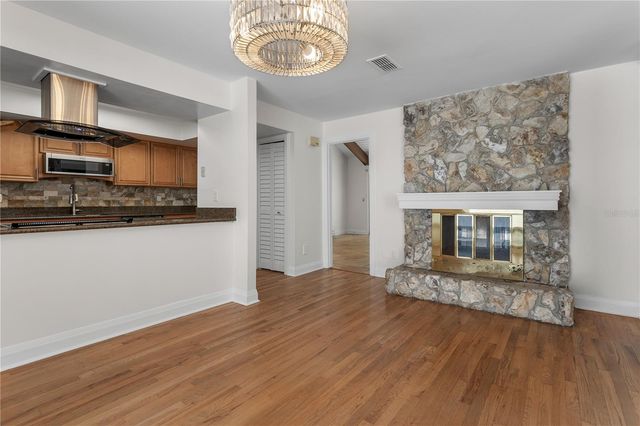 304 FOX SQUIRREL LANE, Longwood, FL 32779