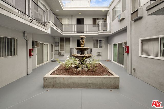 1938 S Corning Street, Los Angeles, CA 90034