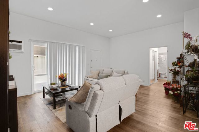 1938 S Corning Street, Los Angeles, CA 90034