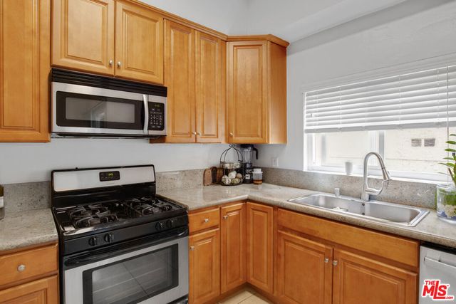 1938 S Corning Street, Los Angeles, CA 90034