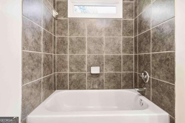 1916 Severbrook Place, Lawrenceville, GA 30043
