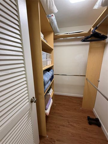 900 Tallwood Ave 306, Hollywood, FL 33021