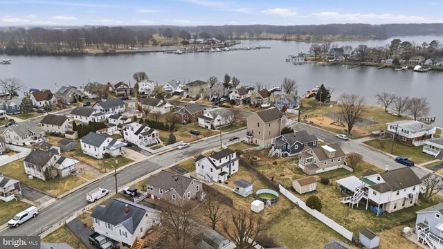 14 BEACH DR, Dundalk, MD 21222