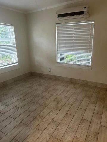 1839 SW 23rd Street, Fort Lauderdale, FL 33315