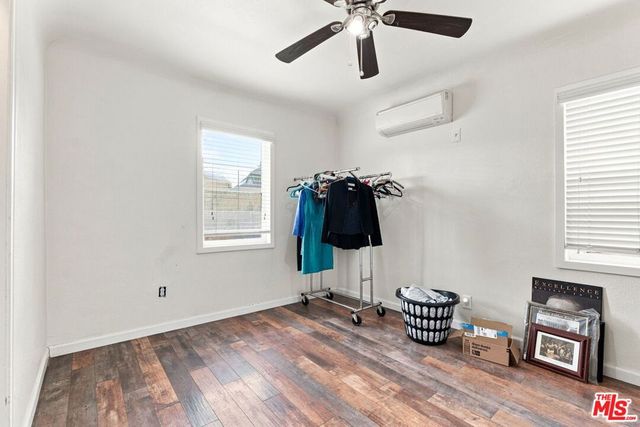 9819 S Hoover Street, Los Angeles, CA 90044