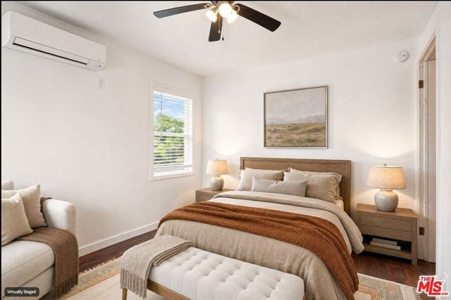 9819 S Hoover Street, Los Angeles, CA 90044
