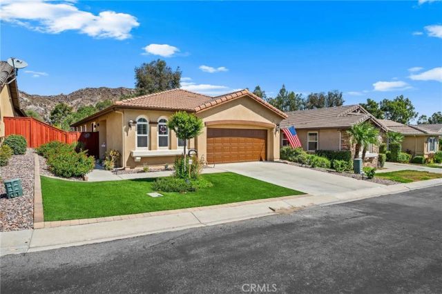 8840 Duval Lane, Hemet, CA 92545