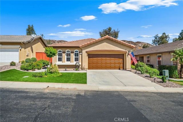 8840 Duval Lane, Hemet, CA 92545