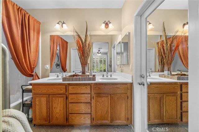 8840 Duval Lane, Hemet, CA 92545