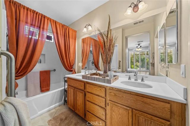 8840 Duval Lane, Hemet, CA 92545