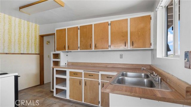 5491 Cahuilla Ave, Twentynine Palms, CA 92277