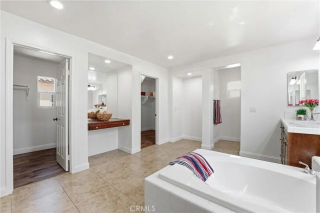 4431 Cabot Drive, Corona, CA 92883