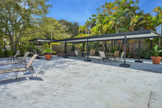 16851 NE 23rd Avenue A408, North Miami Beach, FL 33160