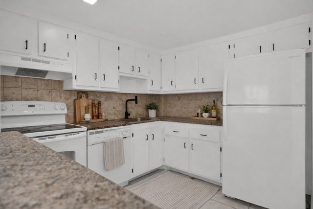 16851 NE 23rd Avenue A408, North Miami Beach, FL 33160