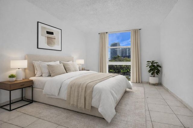 16851 NE 23rd Avenue A408, North Miami Beach, FL 33160