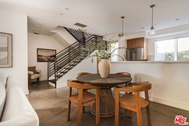811 19th Street 2, Santa Monica, CA 90403