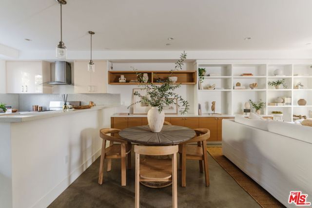 811 19th Street 2, Santa Monica, CA 90403