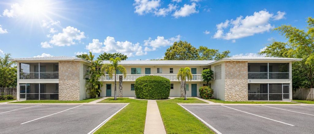 115 SW 1st Avenue 9, Boynton Beach, FL 33435