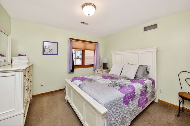 15101 Fairfax Street, Indianola, IA 50125