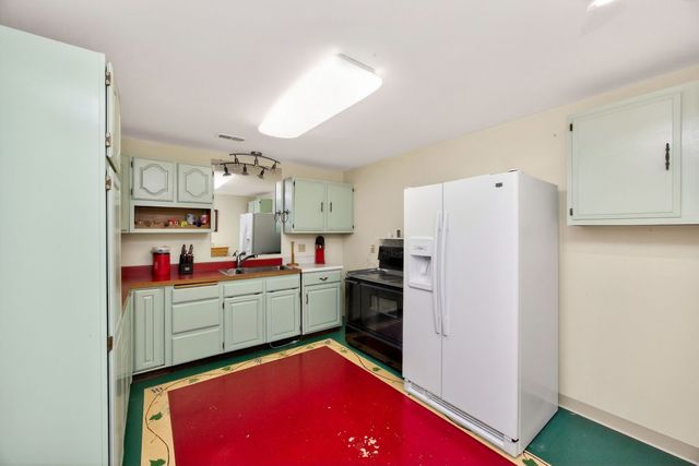 15101 Fairfax Street, Indianola, IA 50125