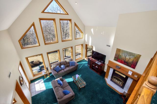 15101 Fairfax Street, Indianola, IA 50125